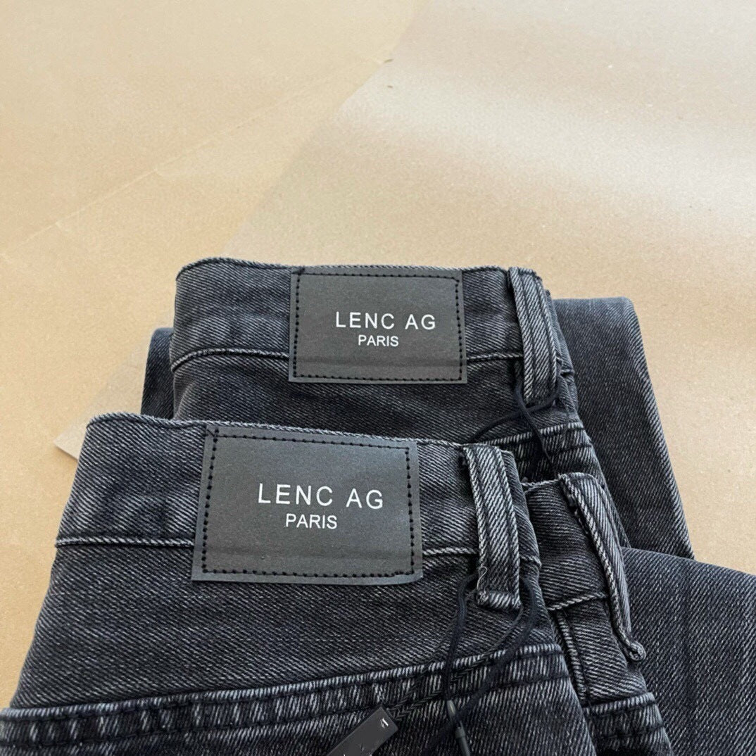 Jeans déchirés